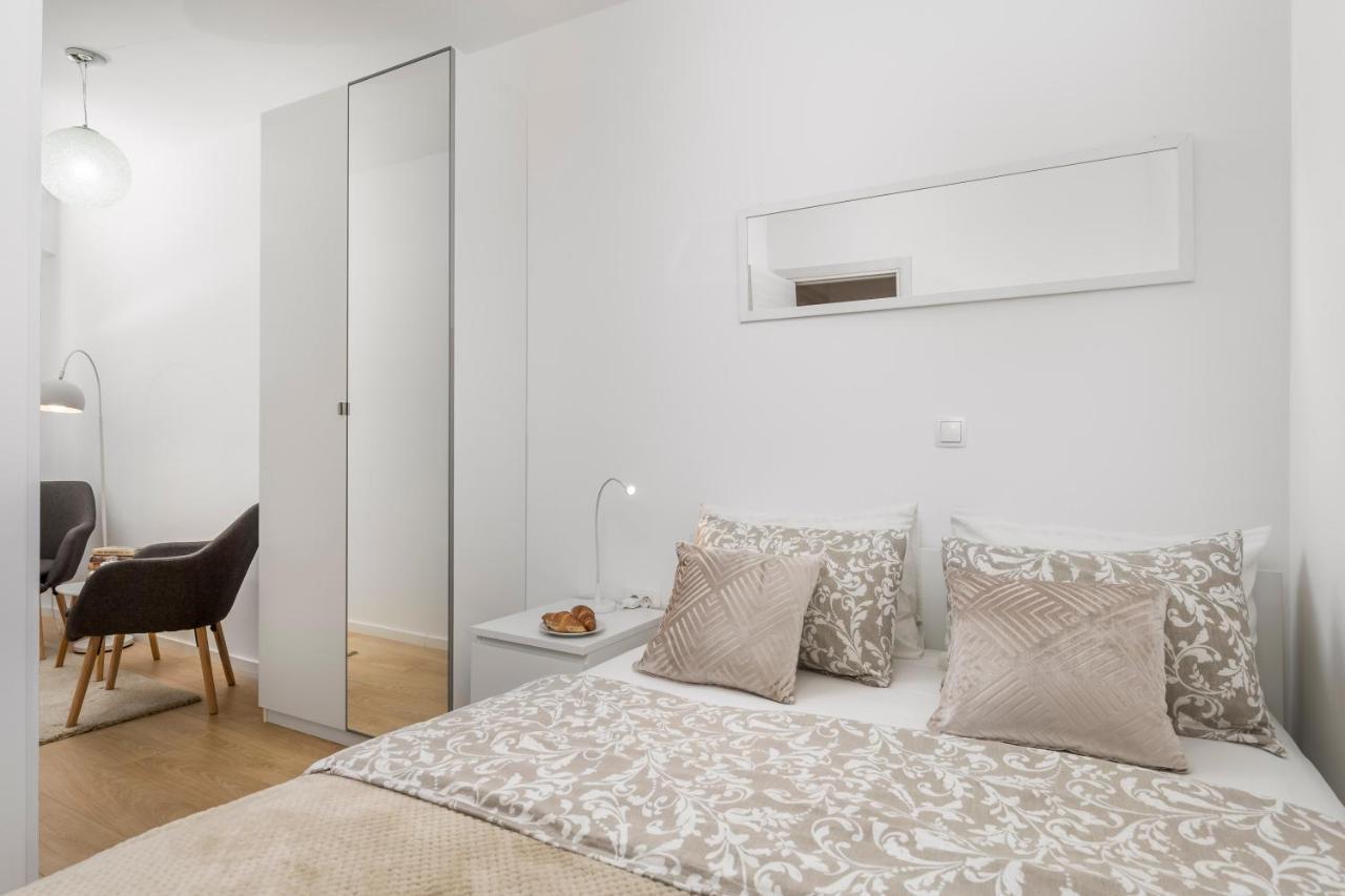 Apartment Opa Gold リエカ エクステリア 写真